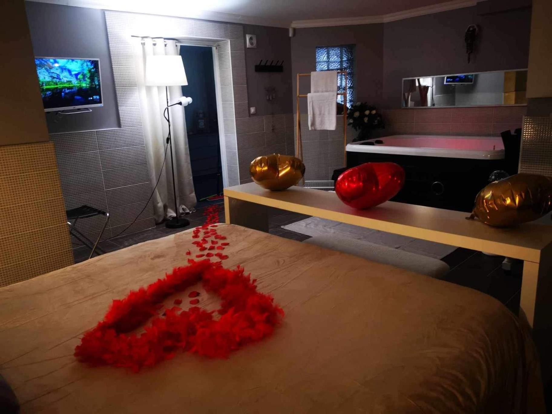Suite Jacuzzi Au Calme Domont Buitenkant foto